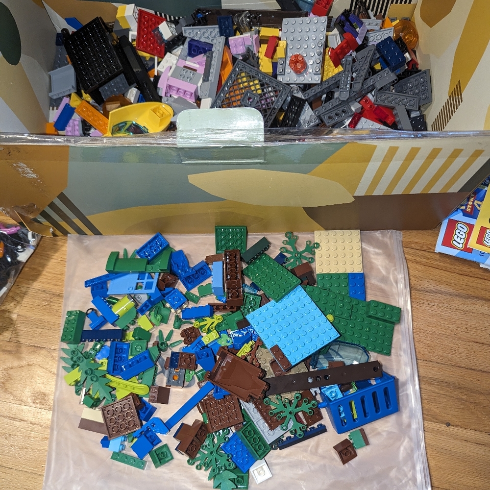 LARGE Lego Bundle Lot Lego Movie Jurassic Park Toy Story